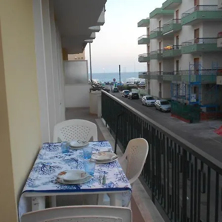 Apartment Lido Antonella Baia Di