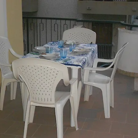 Lido Antonella Baia Di Apartment *